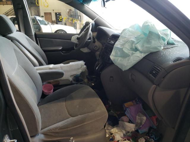 Photo 5 from auction – 2004 TOYOTA SIENNA CE with VIN 5TDZA29C84S001025