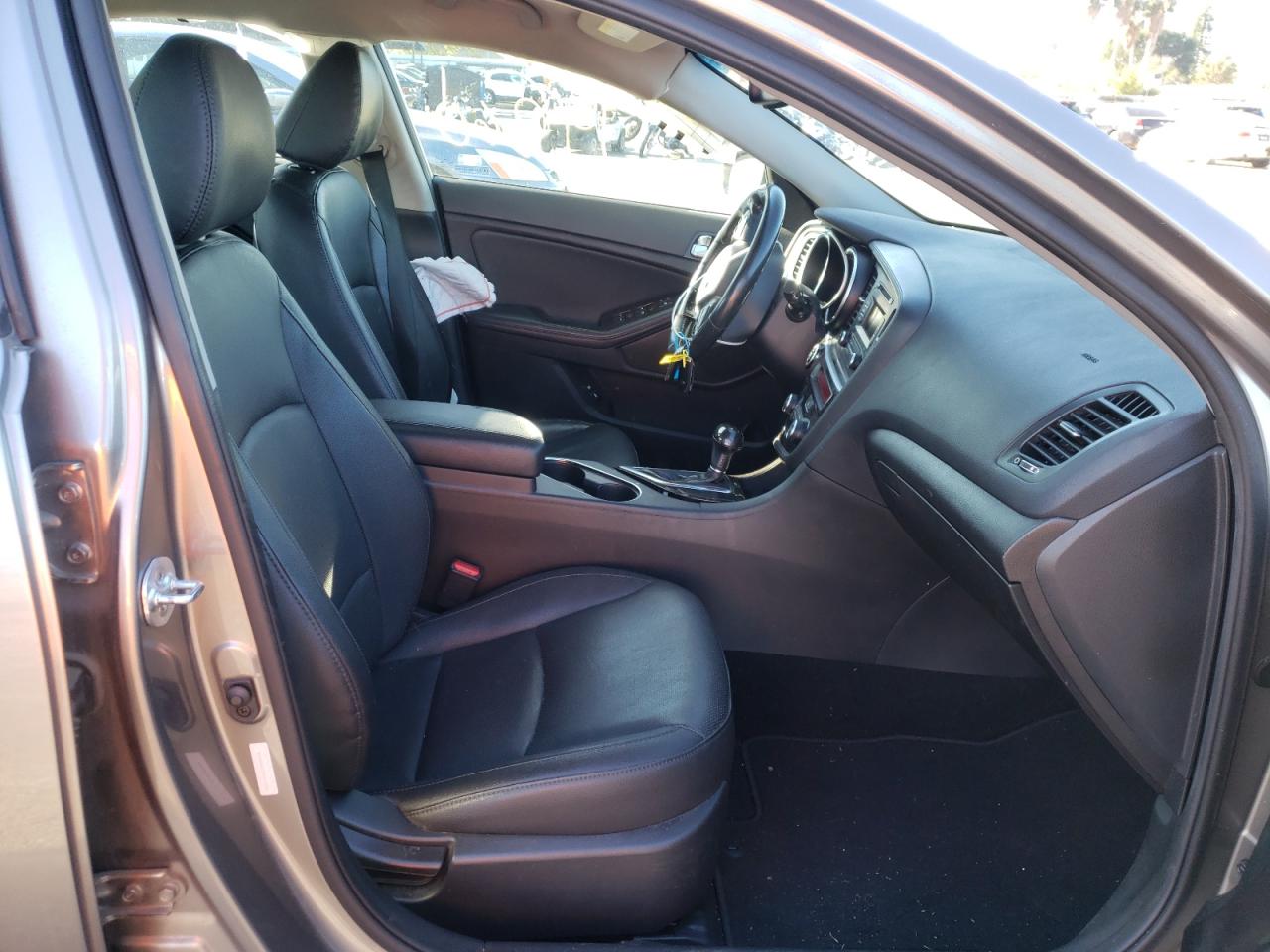 صورة رقم 5 من المزاد - 2015 KIA OPTIMA EX مع VIN 5XXGN4A72FG510960