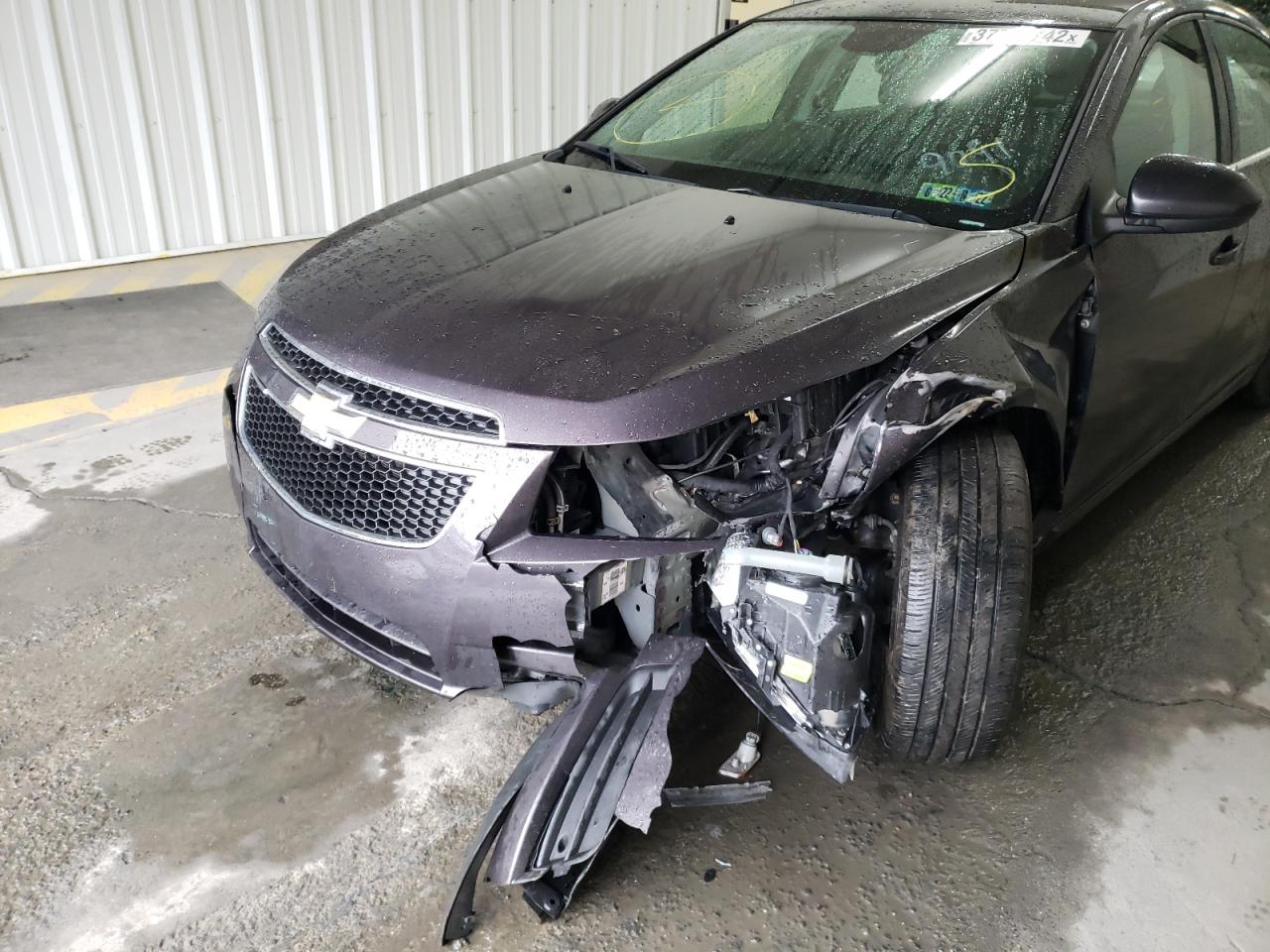Photo 9 from auction – 2014 CHEVROLET CRUZE LT with VIN 1G1PC5SB2E7129091