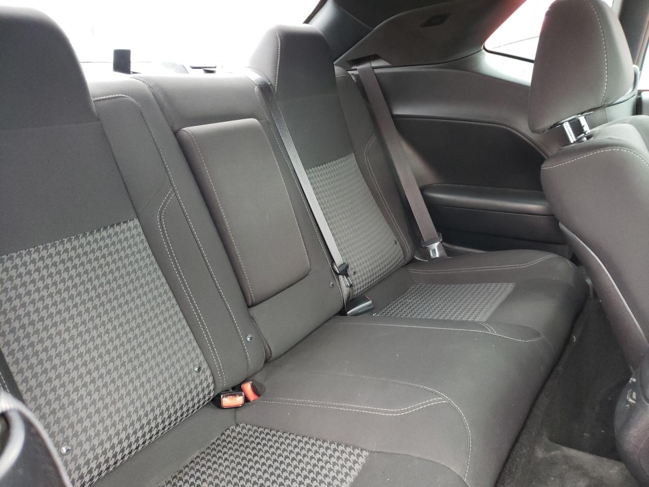 Photo 6 from auction – 2015 DODGE CHALLENGER with VIN 2C3CDZAT6FH924479