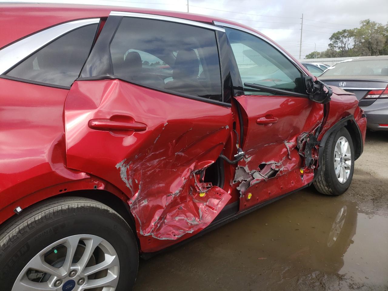 Photo 9 from auction – 2020 FORD ESCAPE SE with VIN 1FMCU0G67LUA93880