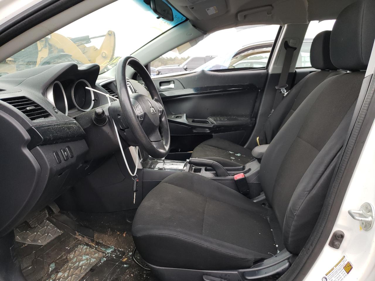 Photo 5 from auction – 2017 MITSUBISHI LANCER ES with VIN JA32U2FUXHU001923