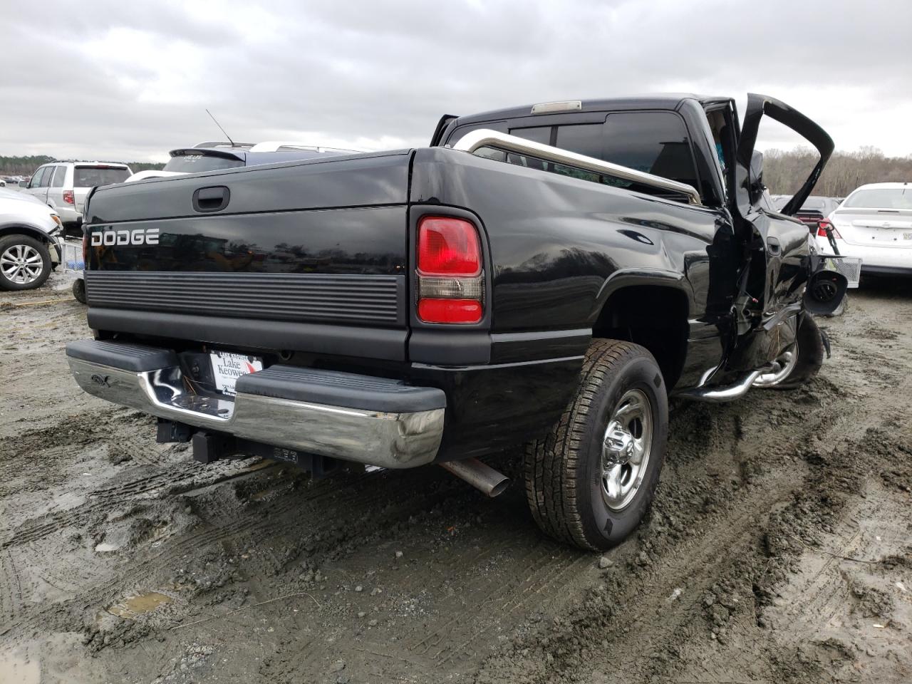 Photo 4 from auction – 2000 DODGE RAM 1500 with VIN 1B7HC16Y6YS502220
