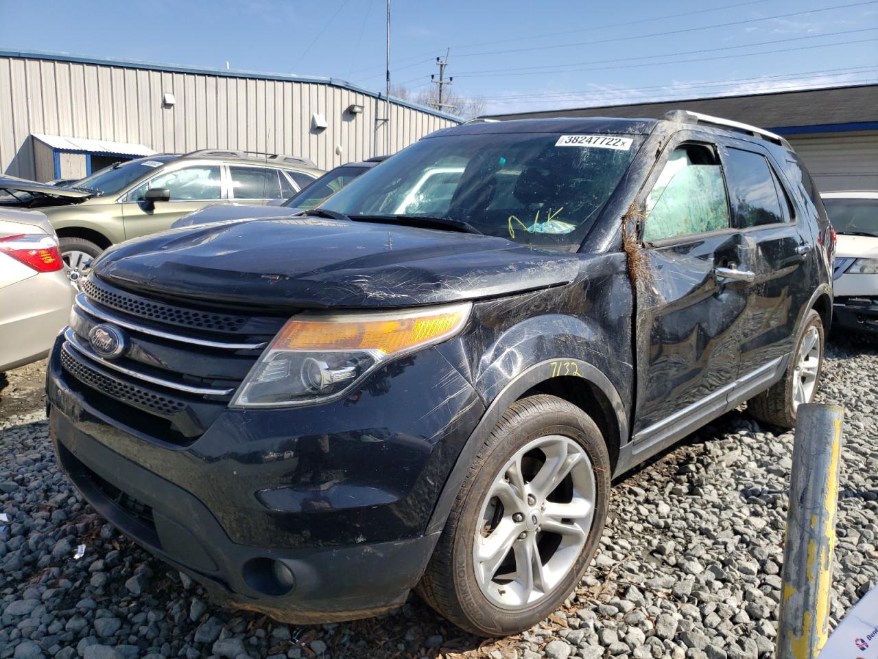 Photo 2 from auction – 2013 FORD EXPLORER L with VIN 1FM5K8F87DGC45740