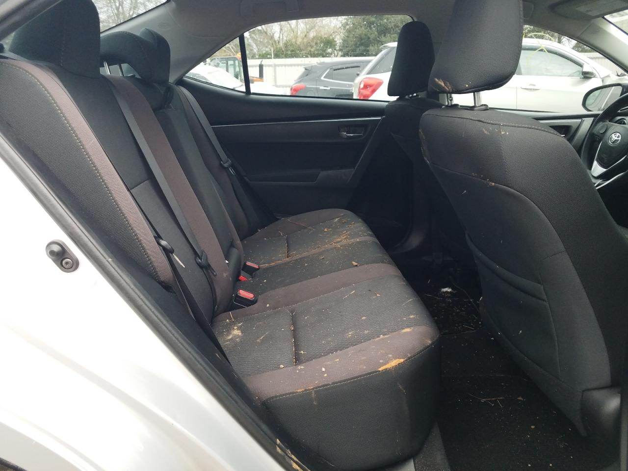 Photo 6 from auction – 2018 TOYOTA COROLLA L with VIN 2T1BURHEXJC070937