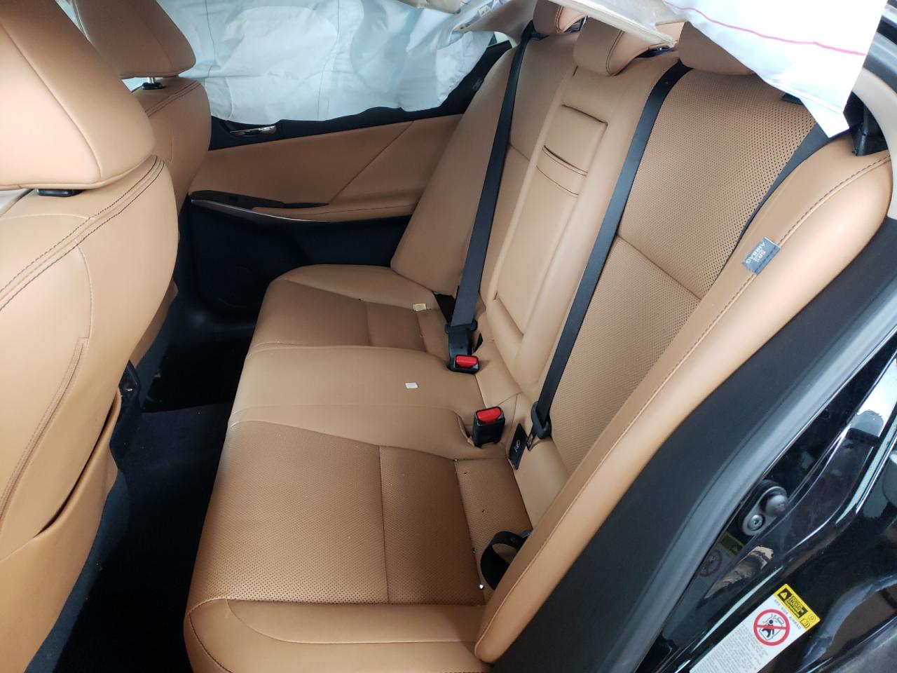 Photo 6 from auction – 2014 LEXUS IS 250 with VIN JTHCF1D26E5013972