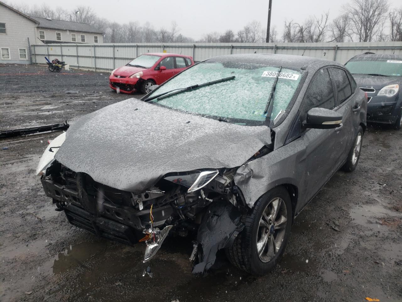 Photo 2 from auction – 2013 FORD FOCUS SE with VIN 1FADP3F21DL193390