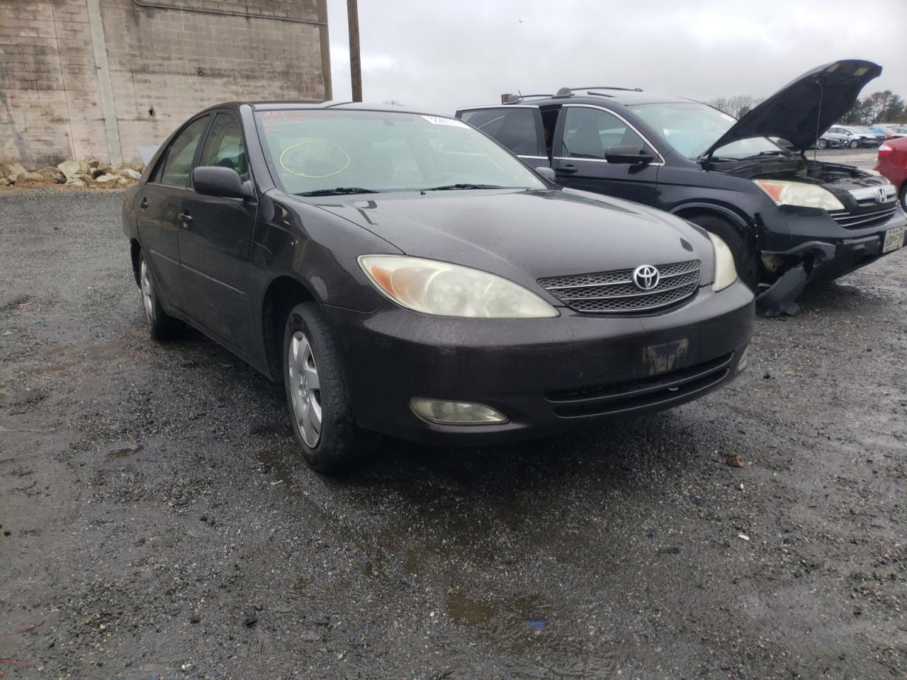 Photo 1 from auction – 2004 TOYOTA CAMRY LE with VIN 4T1BE30K54U937529