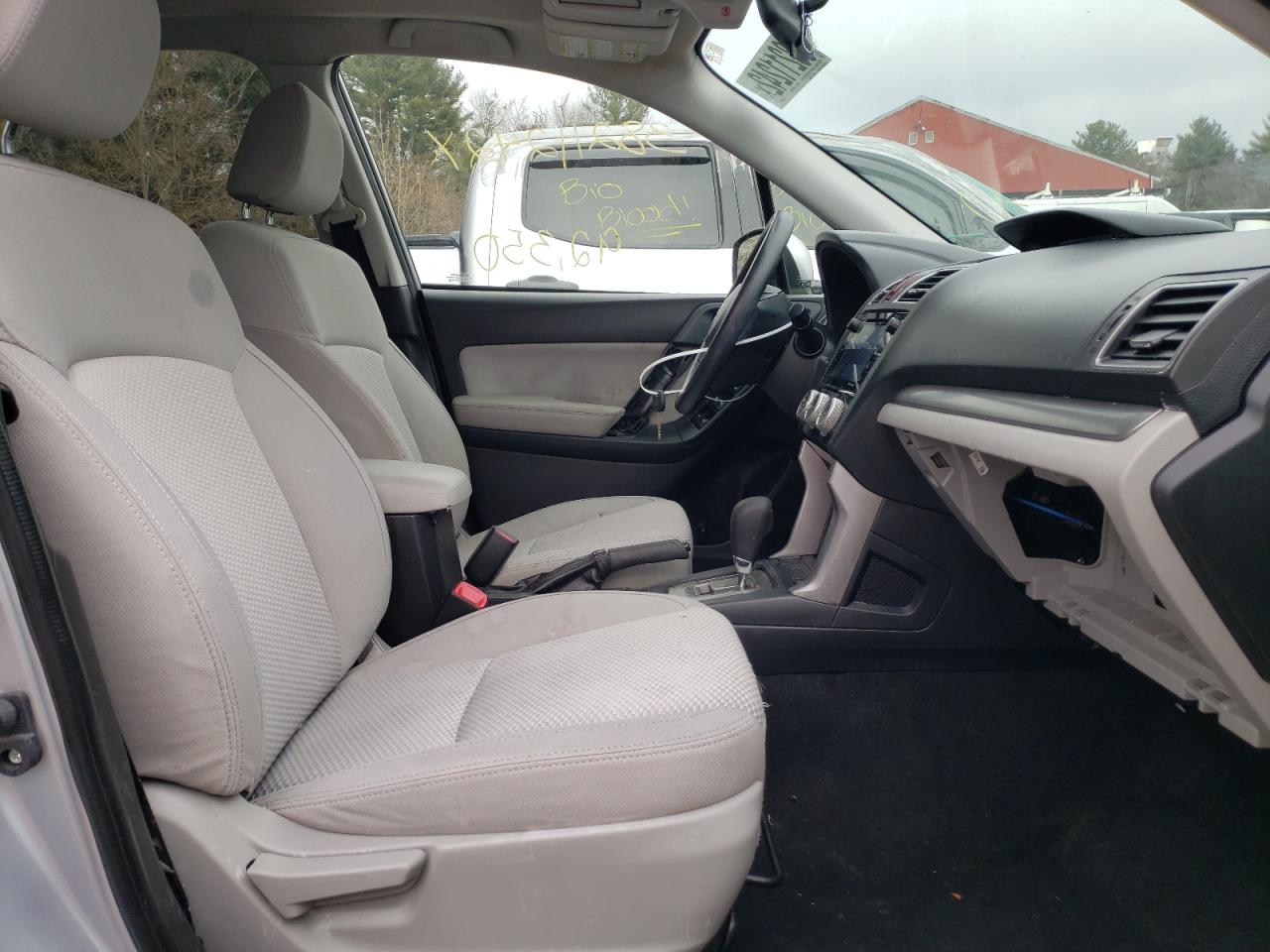 Photo 5 from auction – 2016 SUBARU FORESTER 2 with VIN JF2SJAFC5GH512993