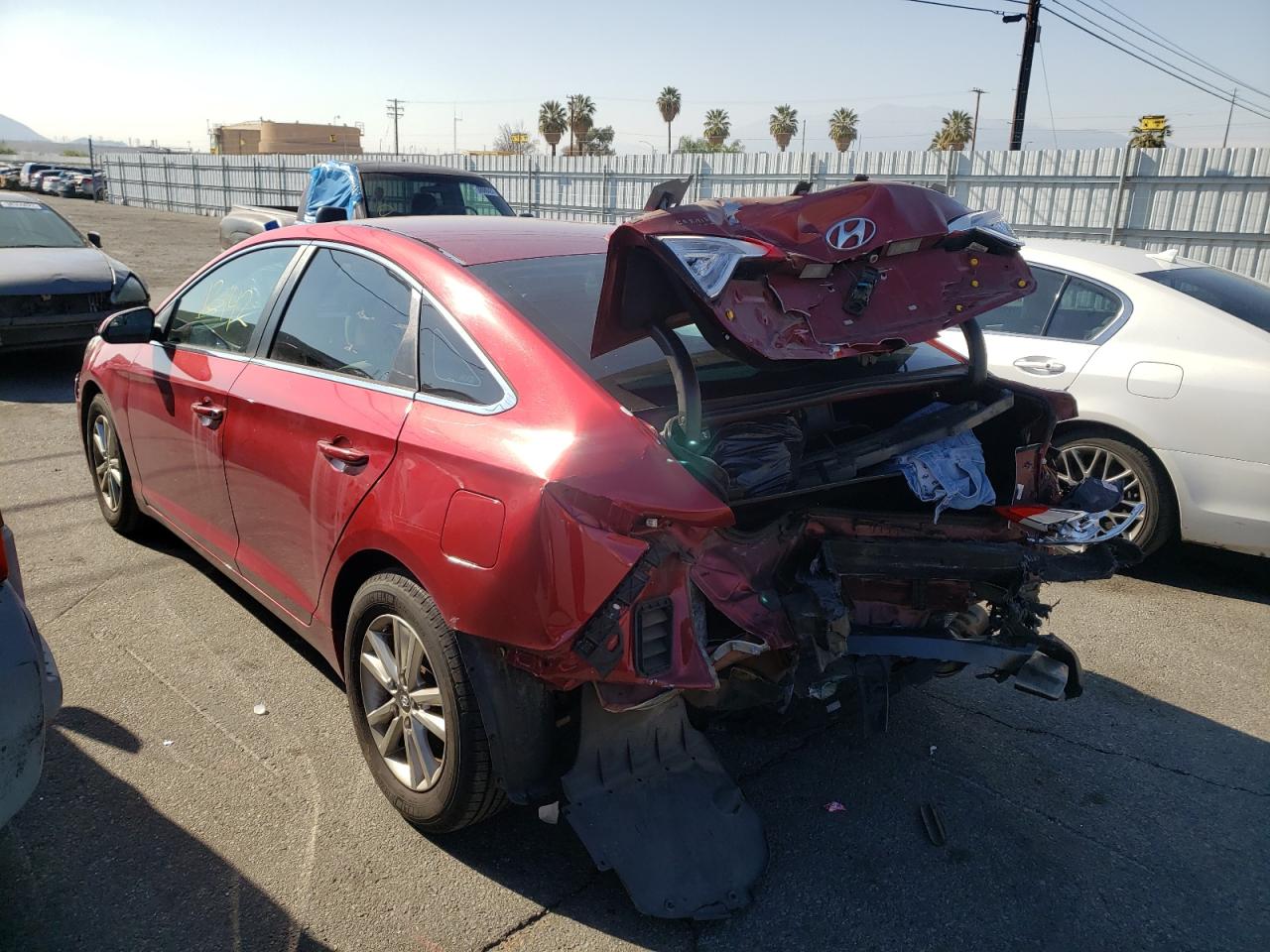 Photo 3 from auction – 2015 HYUNDAI SONATA SE with VIN 5NPE24AF2FH093416