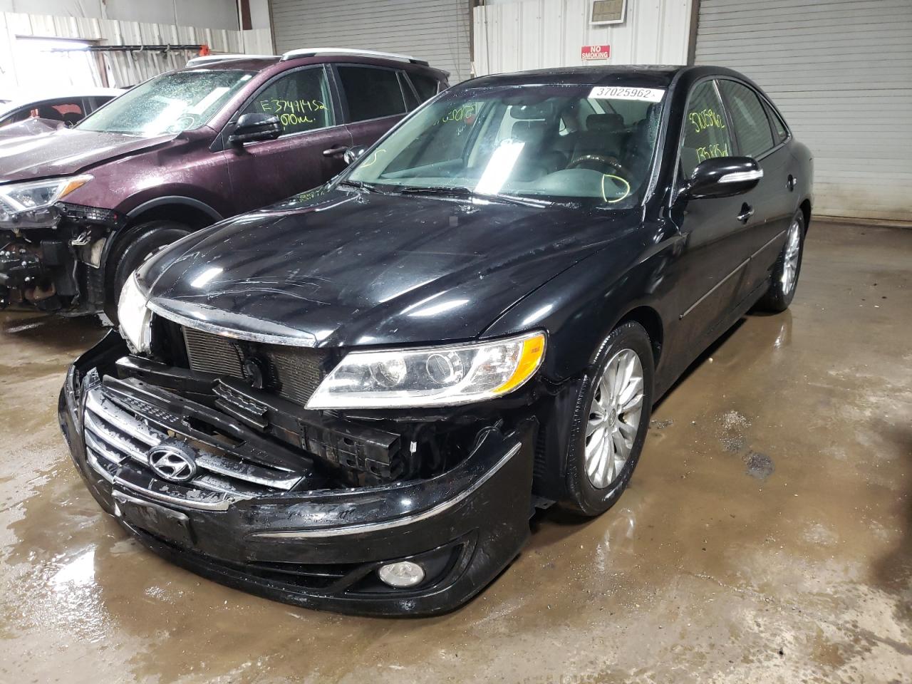 Photo 2 from auction – 2011 HYUNDAI AZERA GLS with VIN KMHFC4DF1BA527061