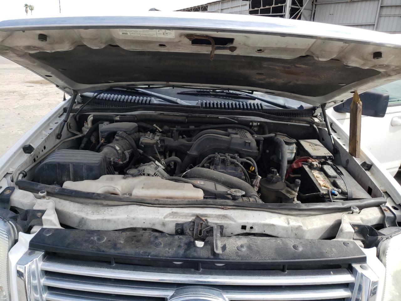Photo 7 from auction – 2007 FORD EXPLORER X with VIN 1FMEU63E47UB51605