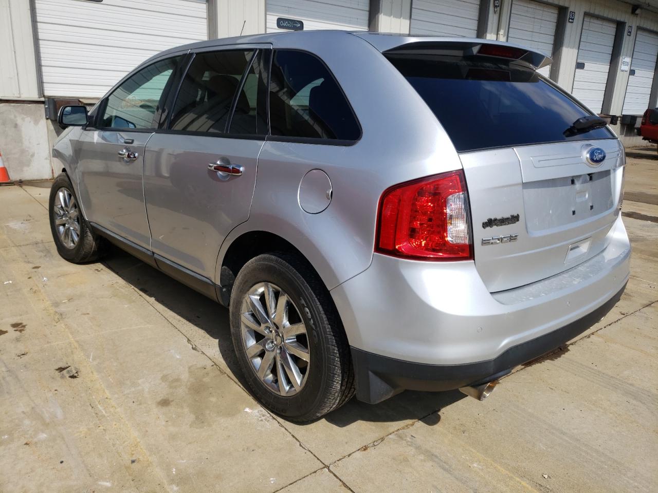 Photo 3 from auction – 2011 FORD EDGE SEL with VIN 2FMDK4JCXBBA94882