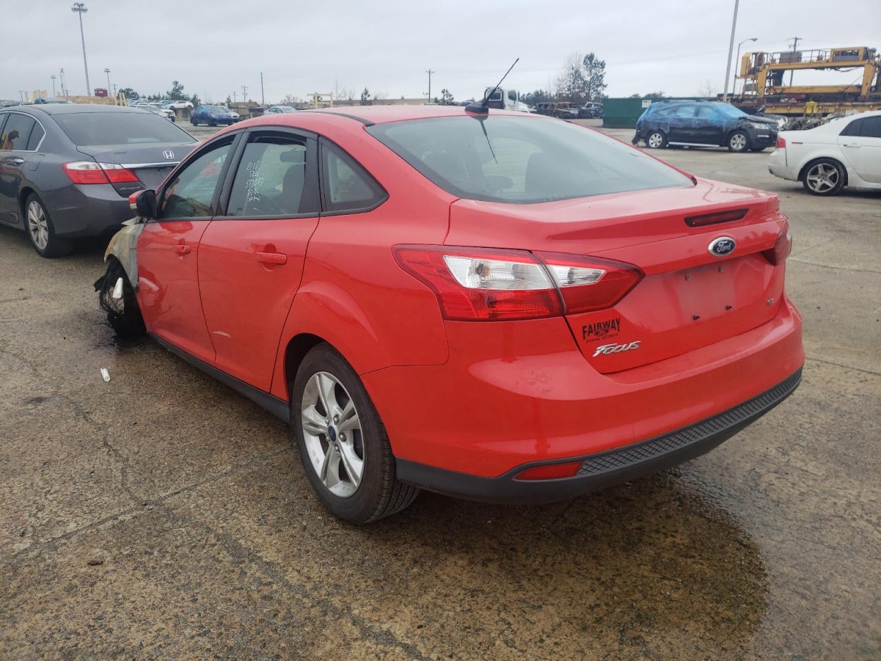Photo 3 from auction – 2013 FORD FOCUS with VIN 1FADP3F28DL272426