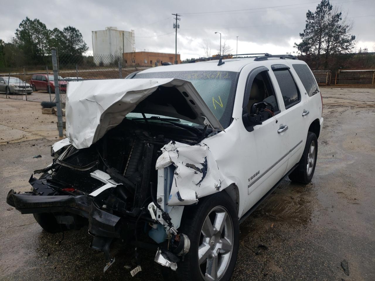 Photo 2 from auction – 2013 CHEVROLET TAHOE C150 with VIN 1GNSCCE05DR155159