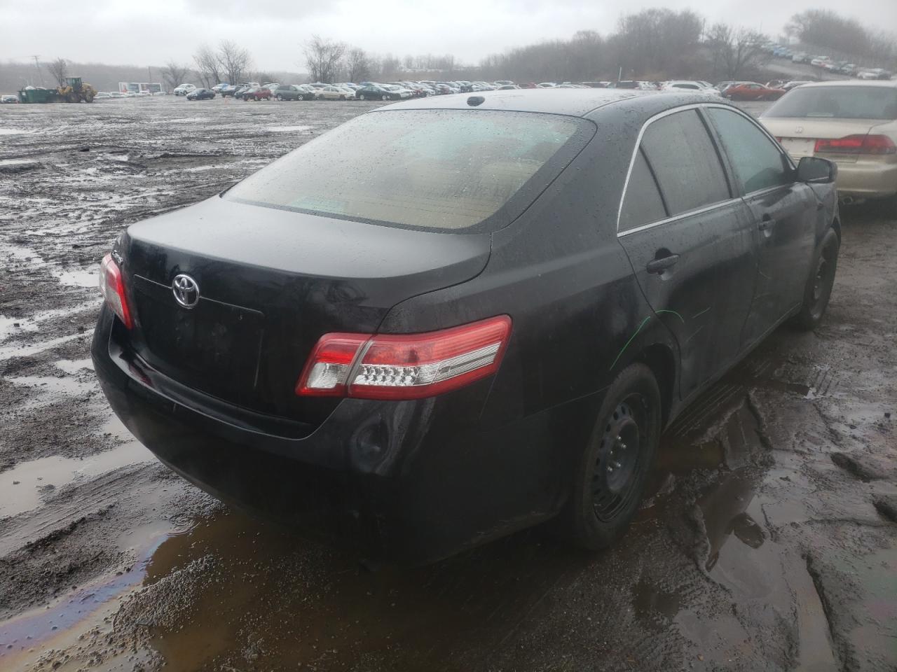 Photo 4 from auction – 2011 TOYOTA CAMRY BASE with VIN 4T4BF3EK8BR108513