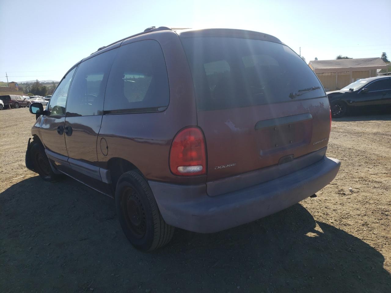Photo 3 from auction – 1998 DODGE CARAVAN SE with VIN 2B4GP45R4WR581488