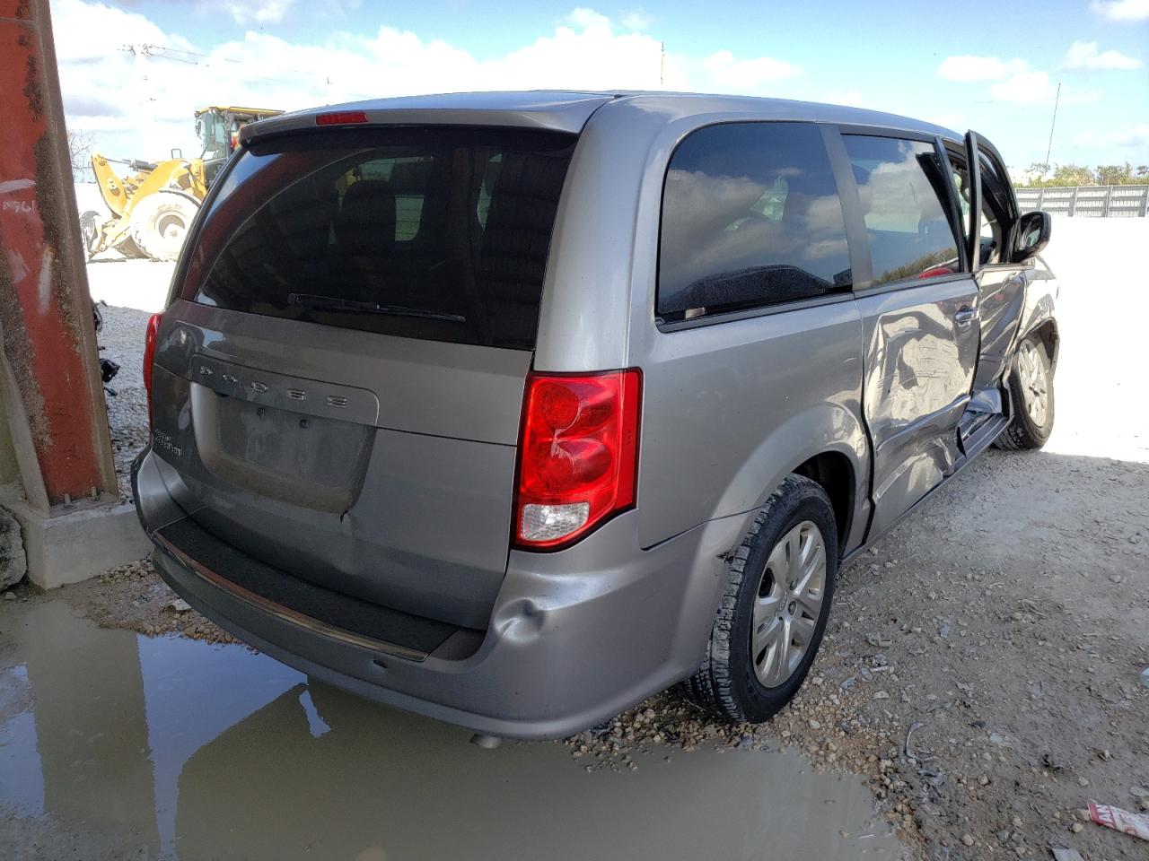 Photo 4 from auction – 2017 DODGE GRAND CARA with VIN 2C4RDGBG7HR641338
