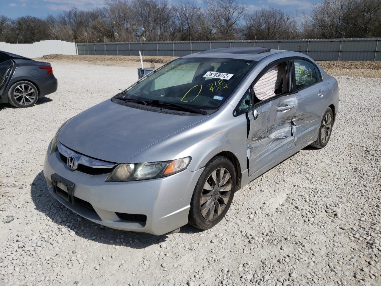 Foto 2 de la subasta – 2011 HONDA CIVIC EXL con VIN 19XFA1F99BE018932