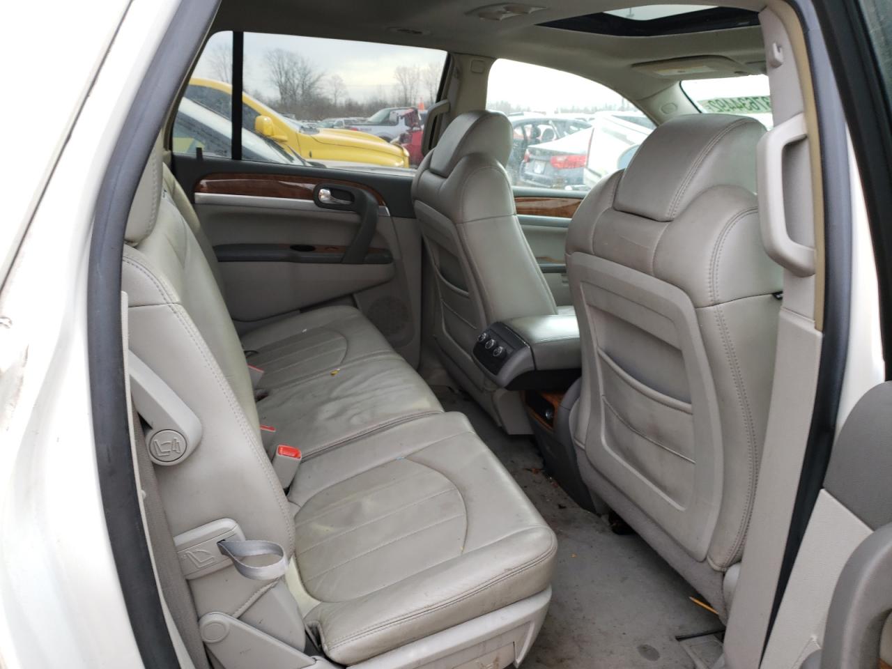 Photo 6 from auction – 2008 BUICK ENCLAVE CX with VIN 5GAEV23738J238850