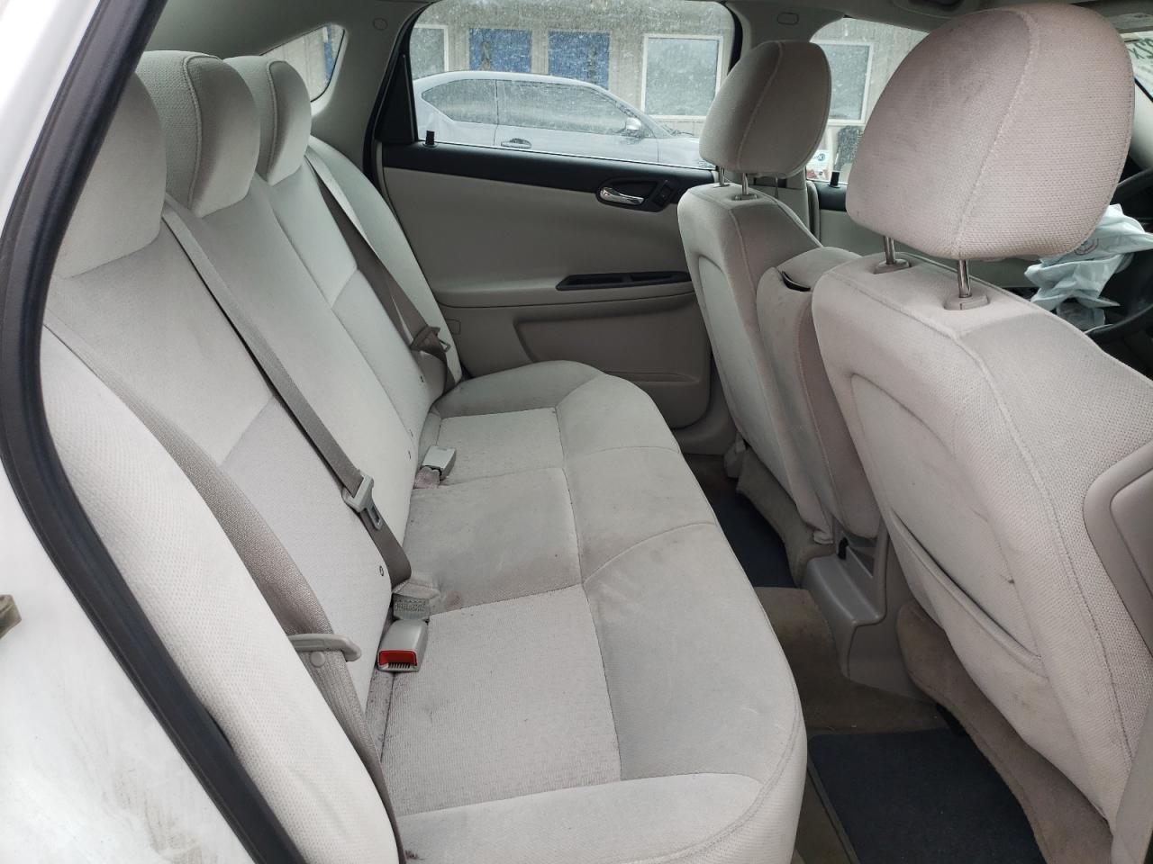 Photo 6 from auction – 2010 CHEVROLET IMPALA LS with VIN 2G1WA5EK7A1205389