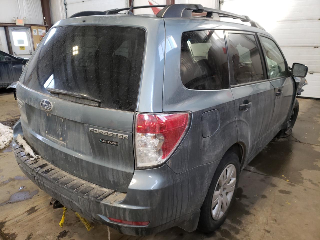 Photo 4 from auction – 2010 SUBARU FORESTER X with VIN JF2SH6BC2AH786514