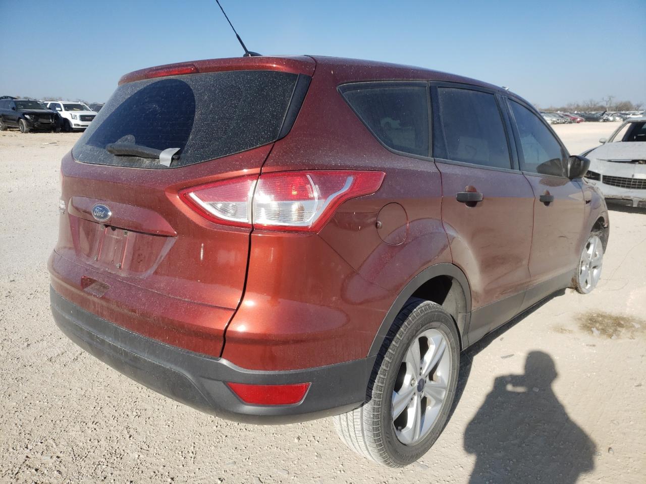 Photo 4 from auction – 2015 FORD ESCAPE S with VIN 1FMCU0F75FUC78735