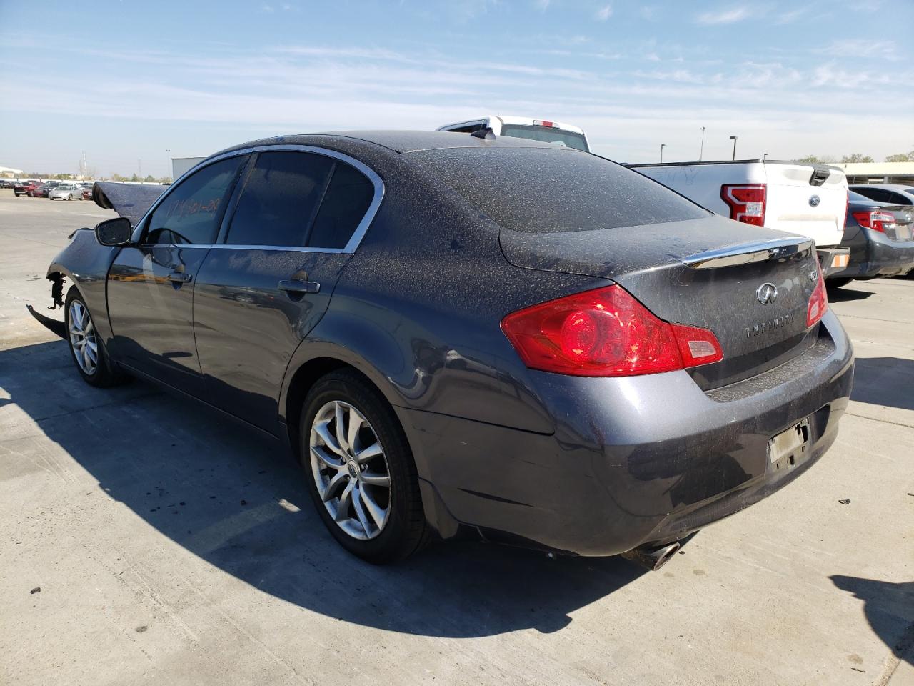 Photo 3 from auction – 2009 INFINITI G37 BASE with VIN JNKCV61E89M305939
