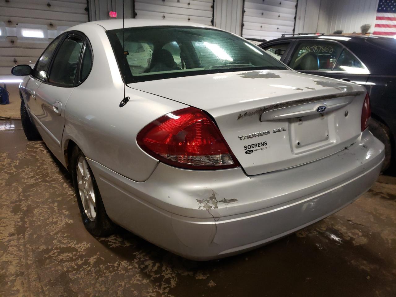Photo 3 from auction – 2007 FORD TAURUS SEL with VIN 1FAFP56U57A144103