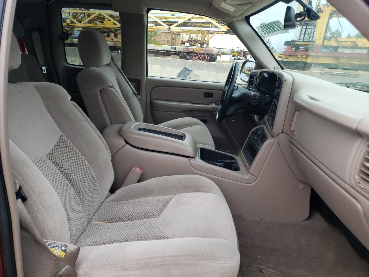 Photo 5 from auction – 2005 CHEVROLET SILVERADO with VIN 1GCEK19B25E229333