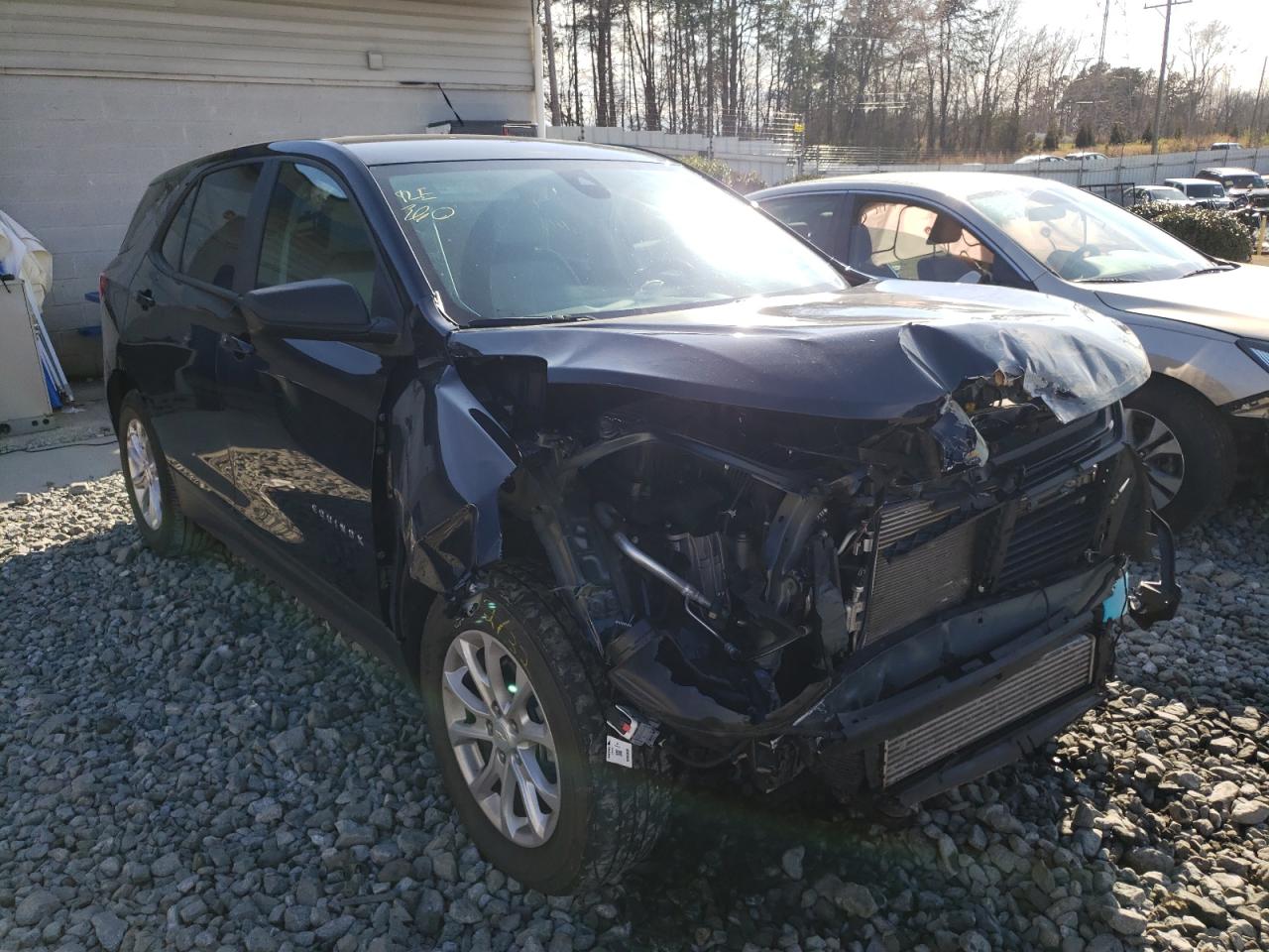 Photo 1 from auction – 2020 CHEVROLET EQUINOX LS with VIN 3GNAXSEV7LS559145