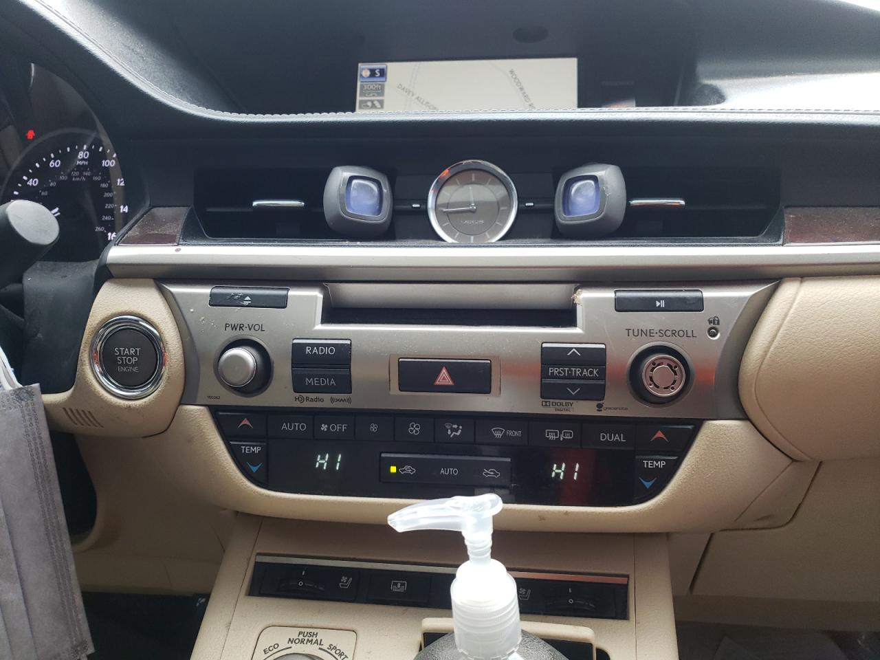 Photo 9 from auction – 2014 LEXUS ES 350 with VIN JTHBK1GG3E2110000