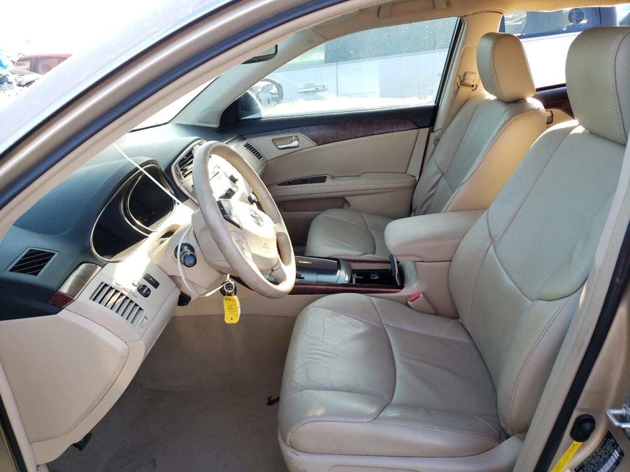 Photo 5 from auction – 2011 TOYOTA AVALON BAS with VIN 4T1BK3DB0BU424673