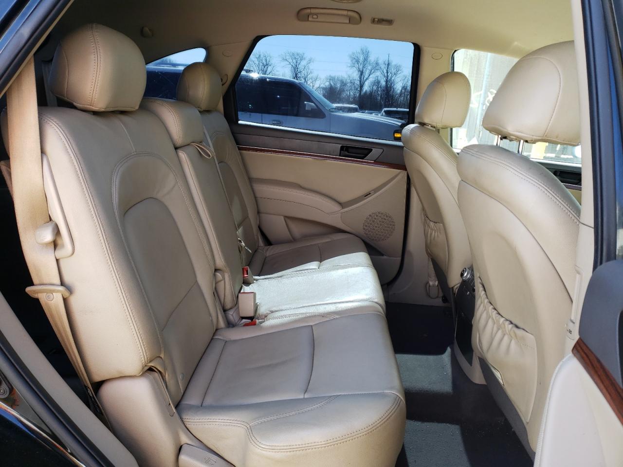 Photo 6 from auction – 2012 HYUNDAI VERACRUZ G with VIN KM8NU4CC7CU180979