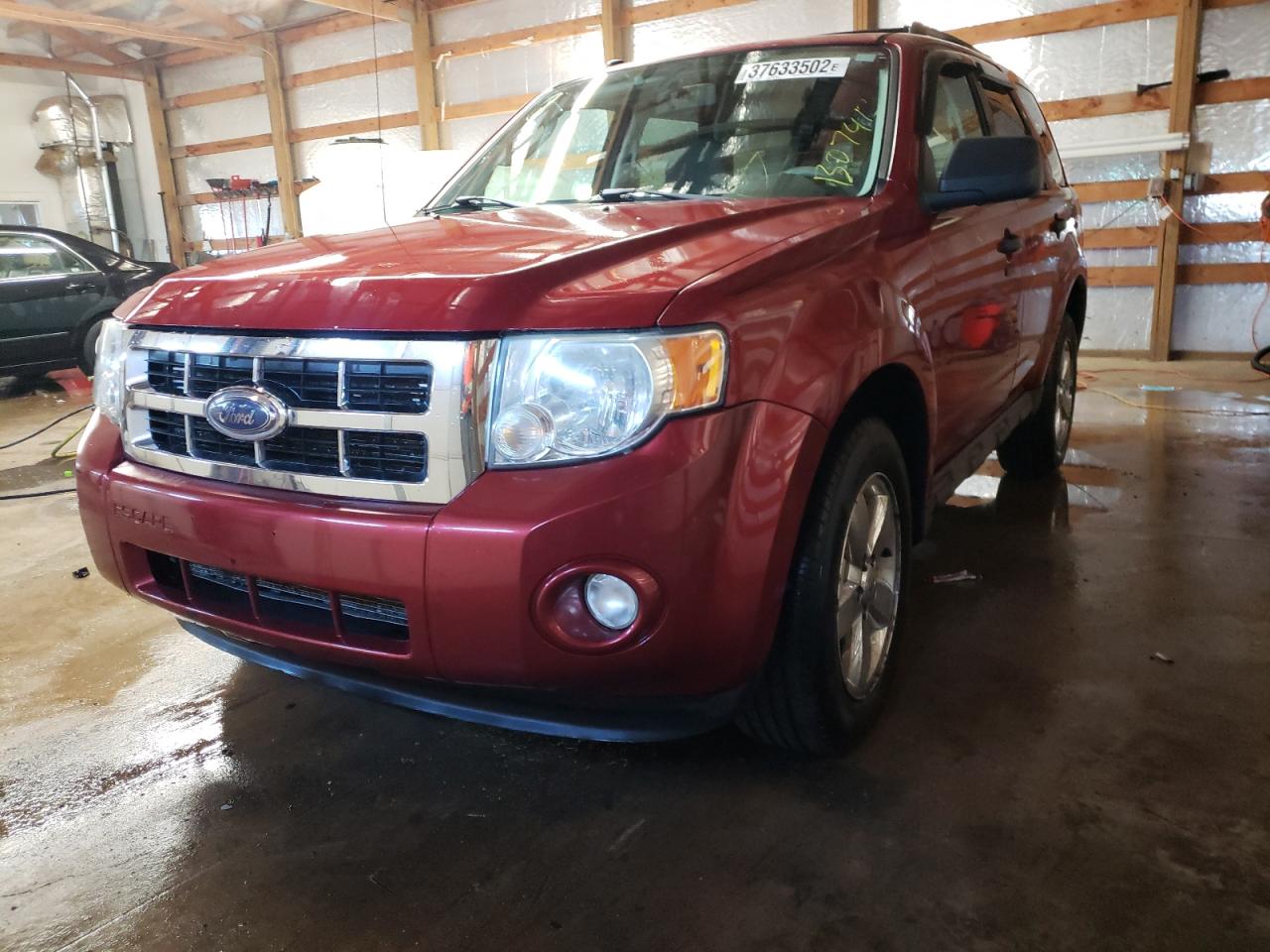 Photo 2 from auction – 2009 FORD ESCAPE XLT with VIN 1FMCU93G39KB07412