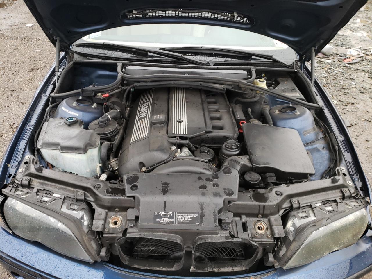 Photo 7 from auction – 2003 BMW 325I with VIN WBAET37433NJ35792