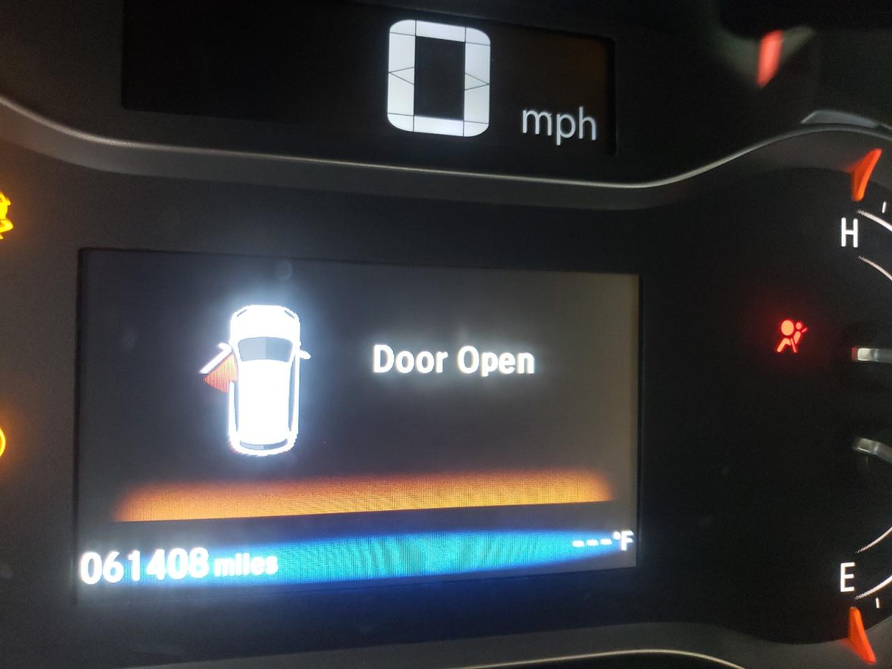 Photo 8 from auction – 2018 HONDA PILOT EXL with VIN 5FNYF6H52JB051152
