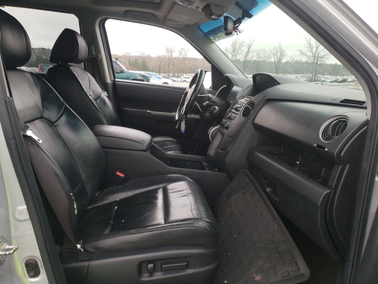 Photo 5 from auction – 2012 HONDA PILOT EXL with VIN 5FNYF3H58CB040965