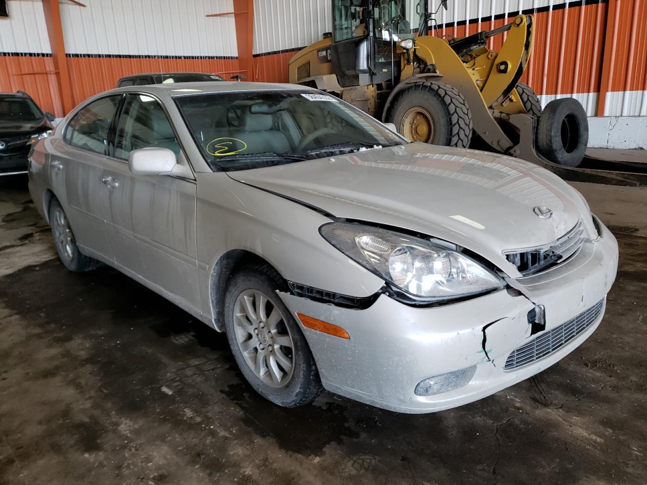 LEXUS ES 300 2003 with VIN JTHBF30G030136346 - Photo from auction