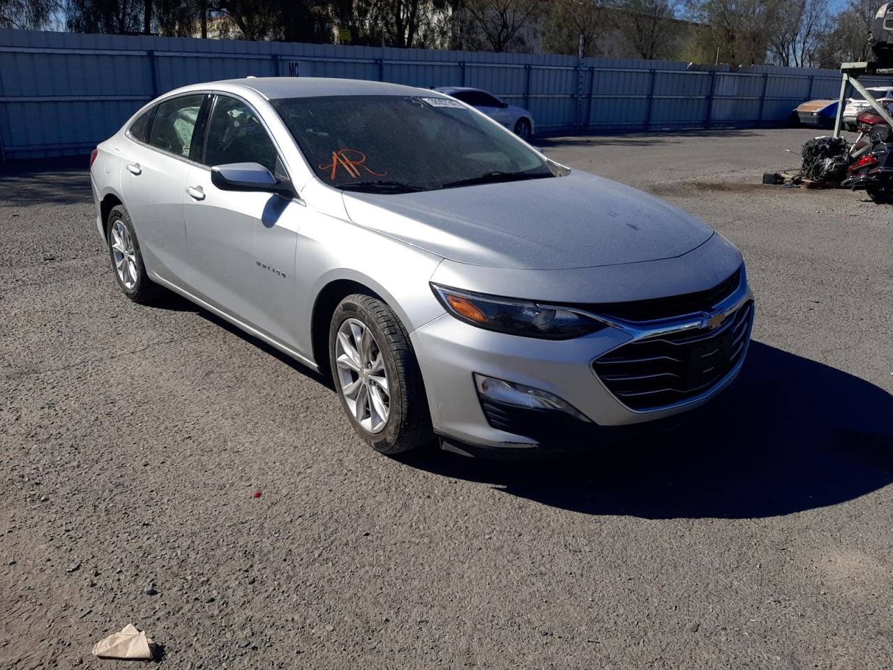 CHEVROLET MALIBU LT 2019 with VIN 1G1ZD5ST4KF159712 - Photo from auction