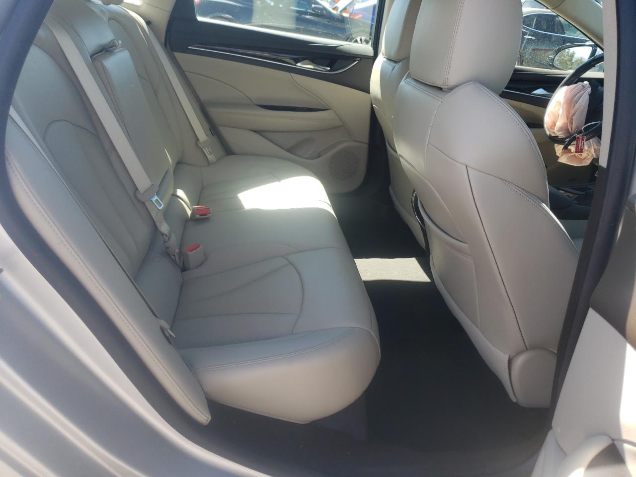 Фото 6 с аукциона – 2017 BUICK LACROSSE E с VIN 1G4ZP5SS6HU199280