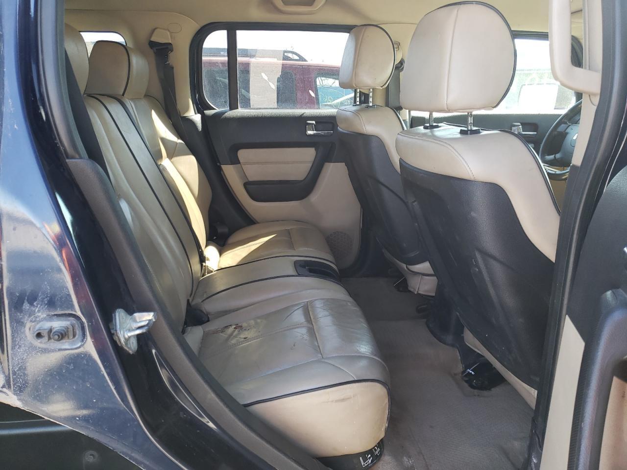 Photo 6 from auction – 2007 HUMMER H3 with VIN 5GTDN13E378150897