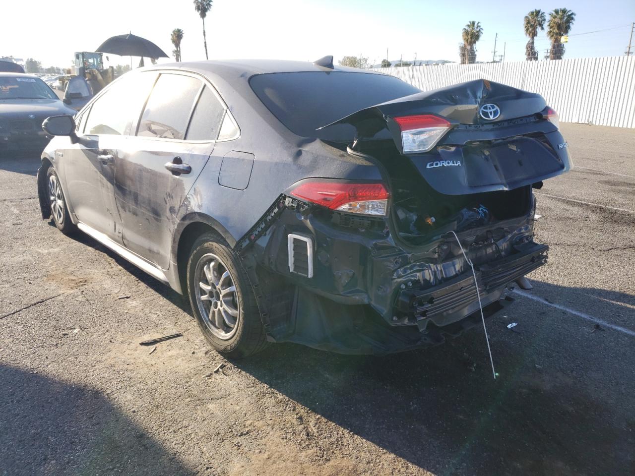 Photo 3 from auction – 2020 TOYOTA COROLLA LE with VIN JTDEBRBE9LJ021859