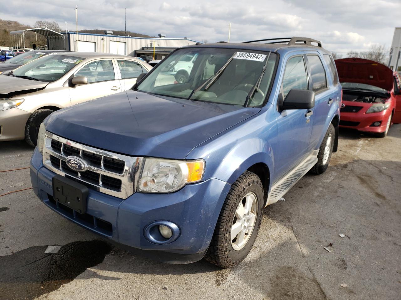 Photo 2 from auction – 2010 FORD ESCAPE XLT with VIN 1FMCU0D76AKC61384
