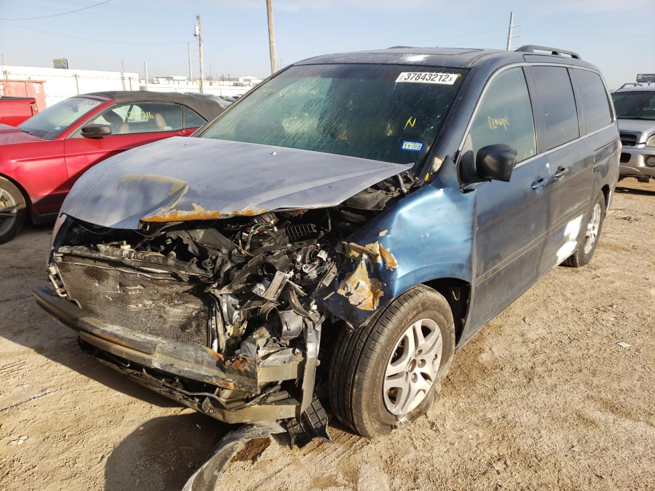 Photo 2 from auction – 2005 HONDA ODYSSEY EX with VIN 5FNRL38675B413602