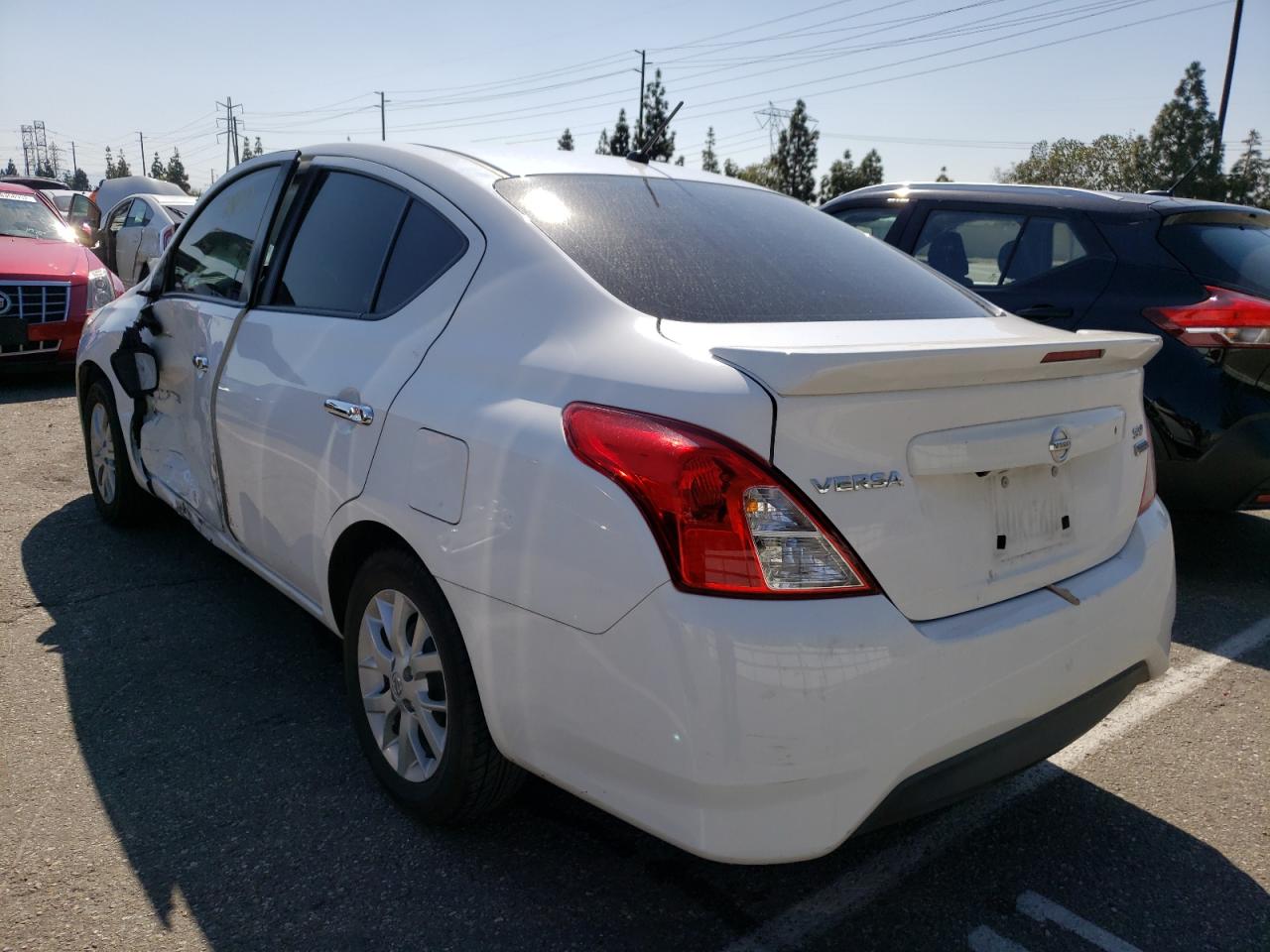 Photo 3 from auction – 2018 NISSAN VERSA S with VIN 3N1CN7AP0JL880434