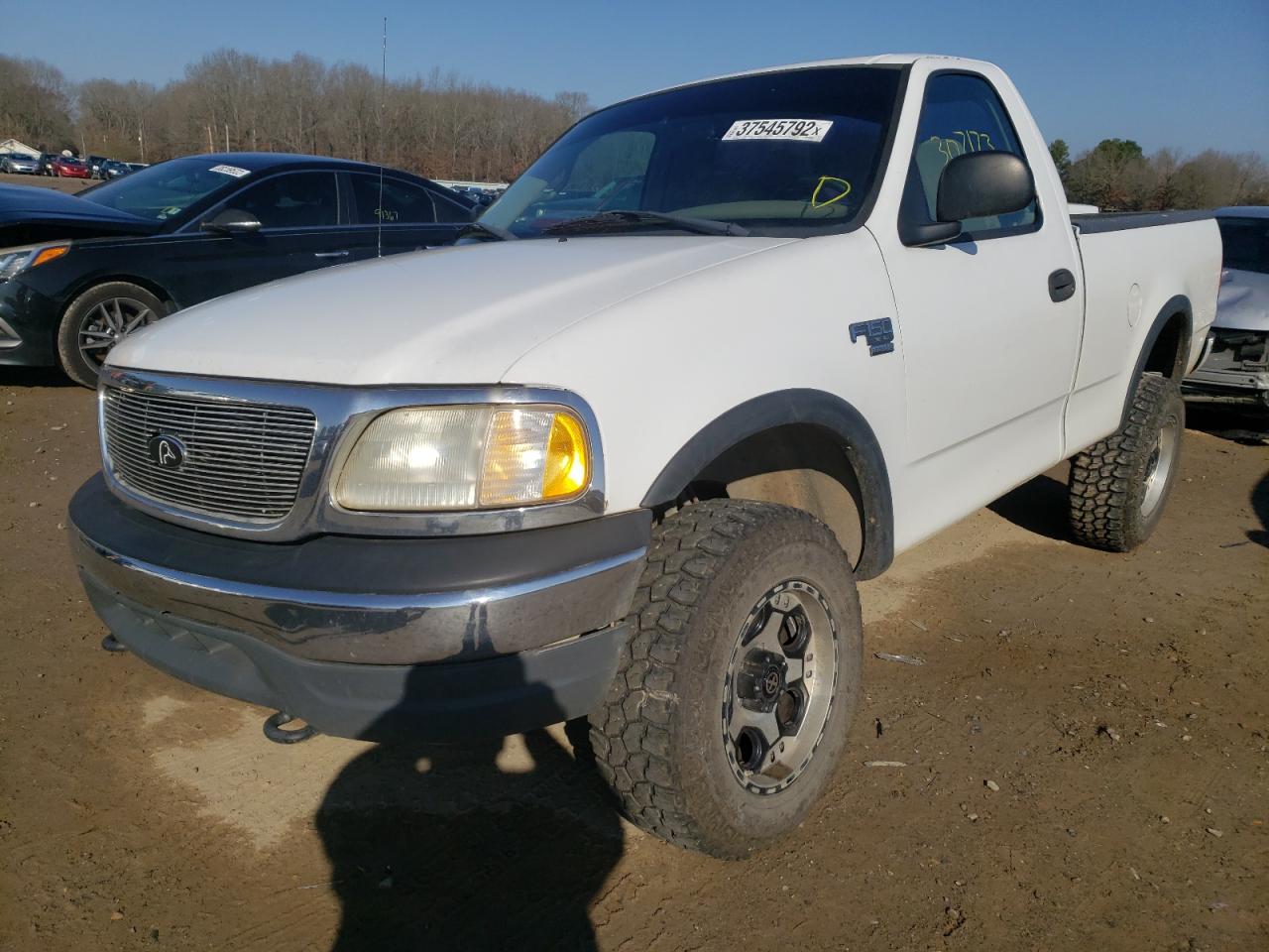 صورة رقم 2 من المزاد - 2001 FORD F150 مع VIN 1FTRF18W91NB33378