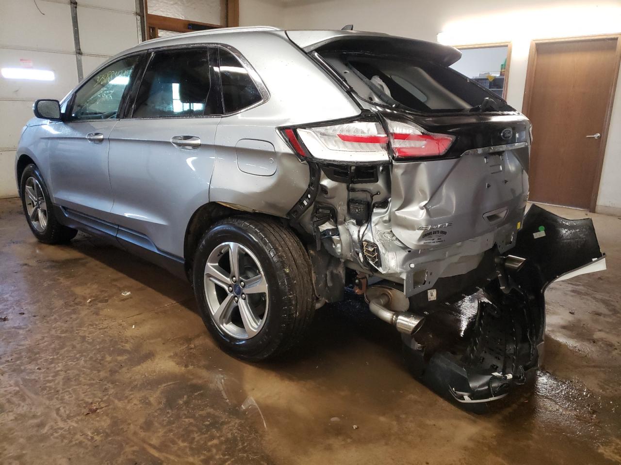 Photo 3 from auction – 2020 FORD EDGE SEL with VIN 2FMPK4J96LBB45376