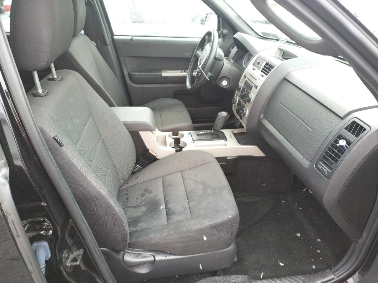 Photo 5 from auction – 2012 FORD ESCAPE XLT with VIN 1FMCU9D74CKC39049