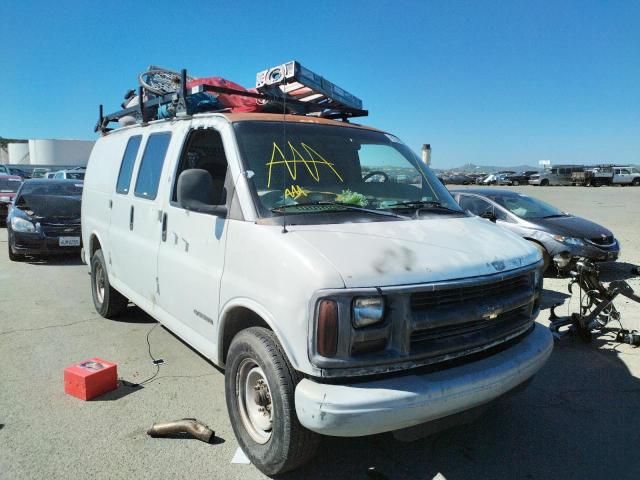 CHEVROLET EXPRESS G3 2000 with VIN 1GCHG35R2Y1243175 - Photo from auction